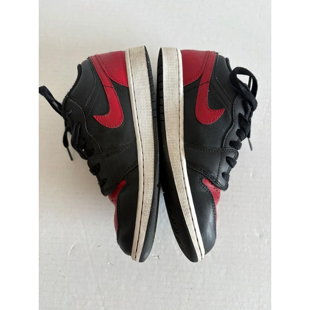 Nike Air Jordan 1 Low Bred Toe Black Red White Kids streetwear Size 4.5Y